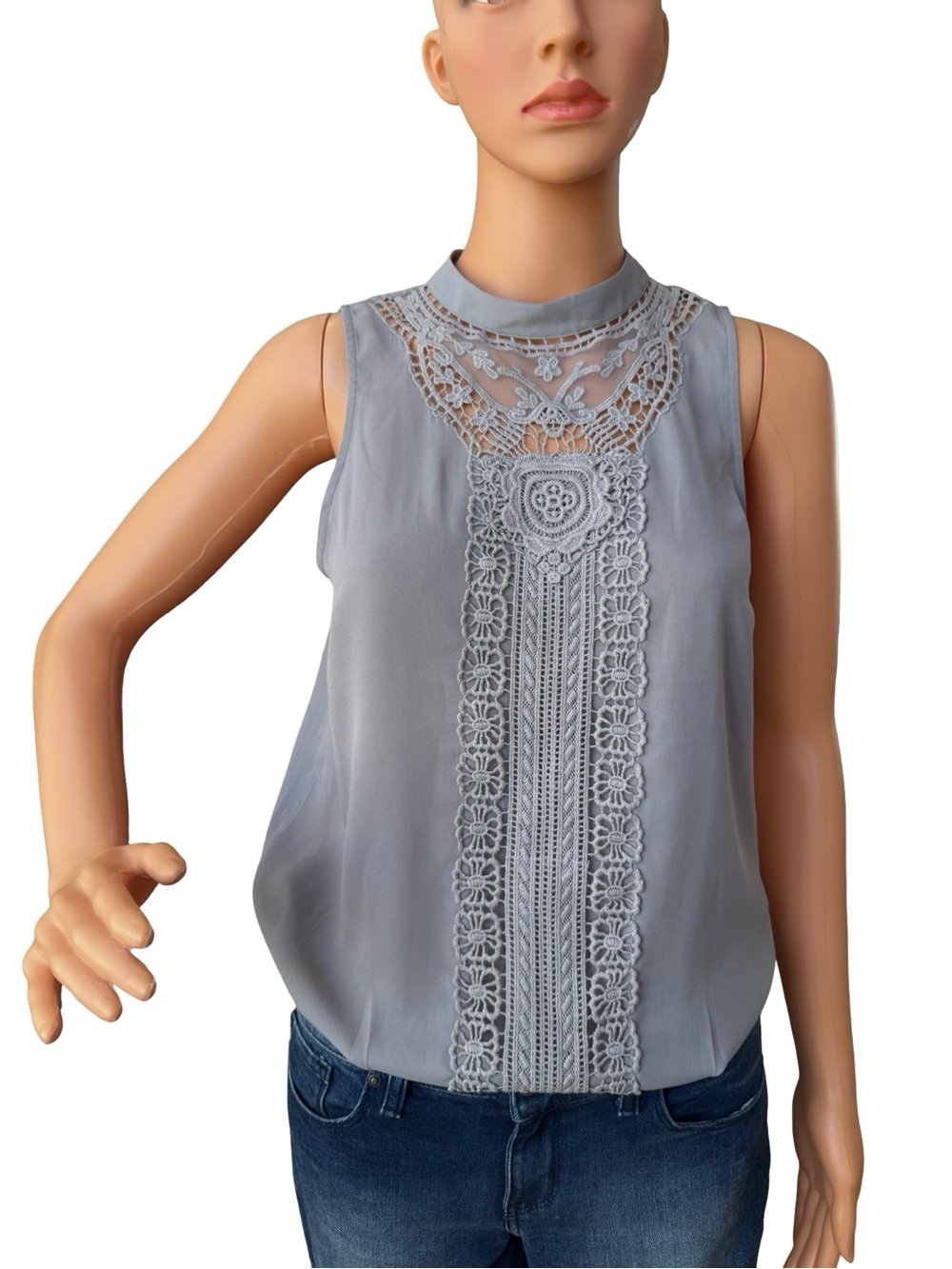 Chelsea28 Light Gray Lace-Front High Neck Sleeveless Camisole